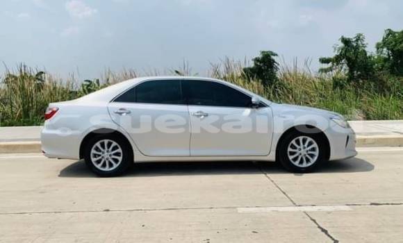 ซื้อ รถมือสอง Toyota Camry ขาว รถยนต์ ใน %{เมือง} ใน กรุงเทพมหานคร ซื้อ รถมือสอง Toyota Camry ขาว รถยนต์ ใน %{เมือง} ใน กรุงเทพมหานคร
