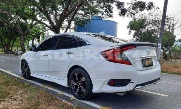 Buy Used Honda Civic White Car in Bangkok in Bangkok Buy Used Honda Civic White Car in Bangkok in Bangkok