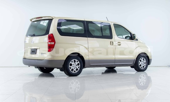 ซื้อ รถมือสอง Hyundai H1 สีน้ำตาล รถยนต์ ใน %{เมือง} ใน กรุงเทพมหานคร ซื้อ รถมือสอง Hyundai H1 สีน้ำตาล รถยนต์ ใน %{เมือง} ใน กรุงเทพมหานคร