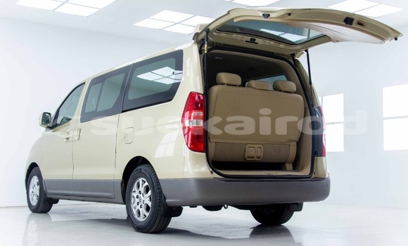 ซื้อ รถมือสอง Hyundai H1 สีน้ำตาล รถยนต์ ใน %{เมือง} ใน กรุงเทพมหานคร ซื้อ รถมือสอง Hyundai H1 สีน้ำตาล รถยนต์ ใน %{เมือง} ใน กรุงเทพมหานคร