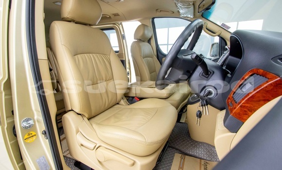 ซื้อ รถมือสอง Hyundai H1 สีน้ำตาล รถยนต์ ใน %{เมือง} ใน กรุงเทพมหานคร ซื้อ รถมือสอง Hyundai H1 สีน้ำตาล รถยนต์ ใน %{เมือง} ใน กรุงเทพมหานคร