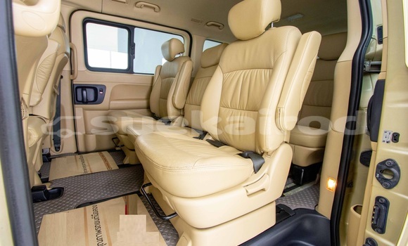 ซื้อ รถมือสอง Hyundai H1 สีน้ำตาล รถยนต์ ใน %{เมือง} ใน กรุงเทพมหานคร ซื้อ รถมือสอง Hyundai H1 สีน้ำตาล รถยนต์ ใน %{เมือง} ใน กรุงเทพมหานคร