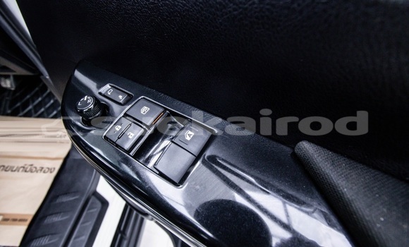 Buy Used Toyota Hiluxe Revo White Car in Bangkok in Bangkok Buy Used Toyota Hiluxe Revo White Car in Bangkok in Bangkok