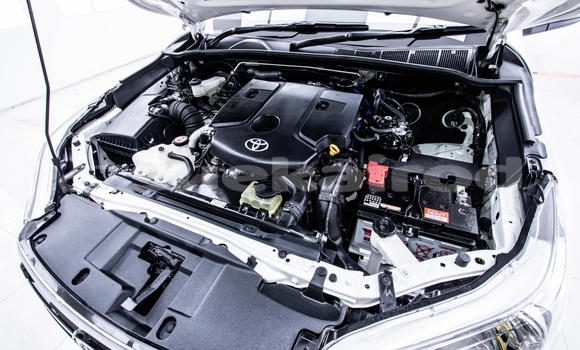 Buy Used Toyota Hiluxe Revo White Car in Bangkok in Bangkok Buy Used Toyota Hiluxe Revo White Car in Bangkok in Bangkok