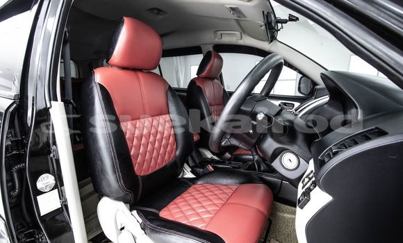 ซื้อ รถมือสอง Mitsubishi Pajero สีดำ รถยนต์ ใน %{เมือง} ใน กรุงเทพมหานคร ซื้อ รถมือสอง Mitsubishi Pajero สีดำ รถยนต์ ใน %{เมือง} ใน กรุงเทพมหานคร