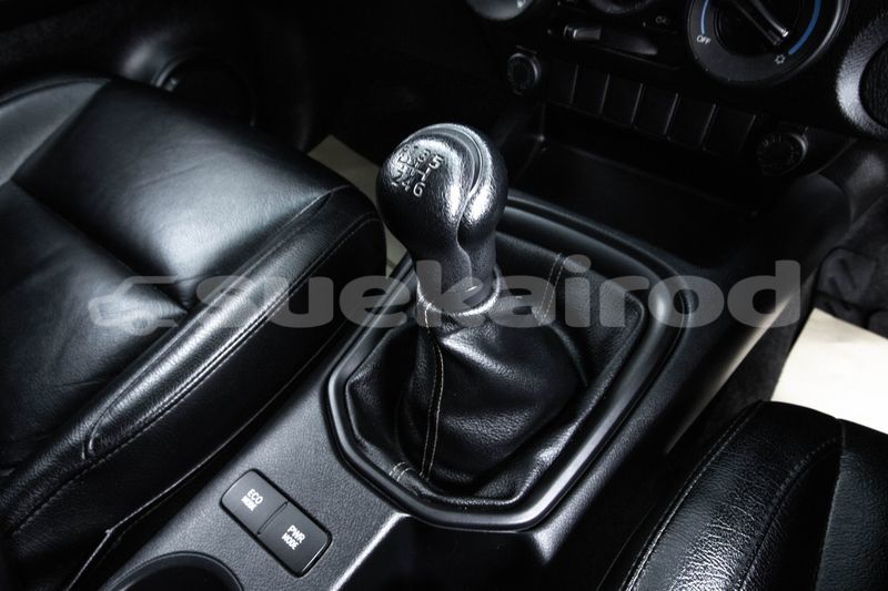 Big with watermark toyota hiluxe revo bangkok bangkok 60148