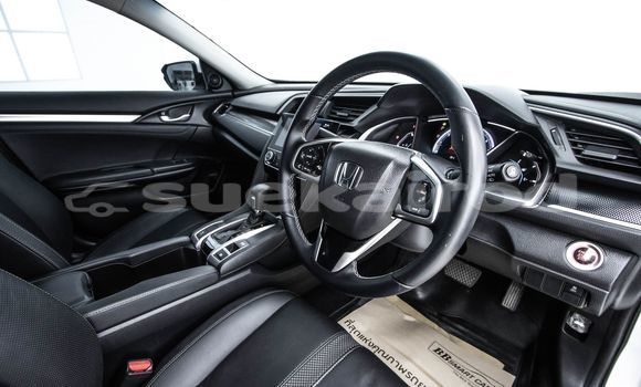 Buy Used Honda Civic White Car in Bangkok in Bangkok Buy Used Honda Civic White Car in Bangkok in Bangkok