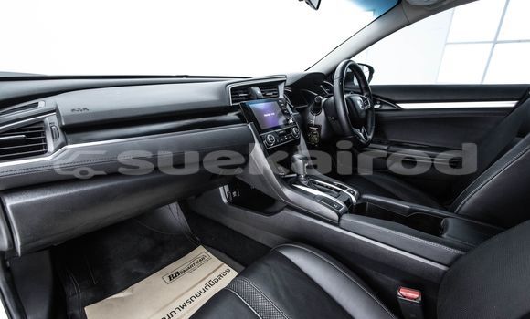 Buy Used Honda Civic White Car in Bangkok in Bangkok Buy Used Honda Civic White Car in Bangkok in Bangkok