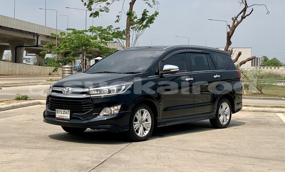 Buy Used Toyota Innova Black Car in Bangkok in Bangkok