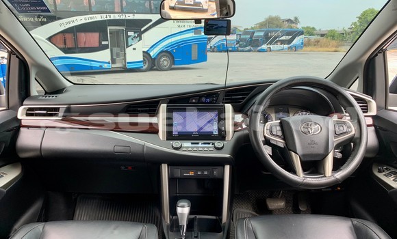 ซื้อ รถมือสอง Toyota Innova สีดำ รถยนต์ ใน %{เมือง} ใน กรุงเทพมหานคร ซื้อ รถมือสอง Toyota Innova สีดำ รถยนต์ ใน %{เมือง} ใน กรุงเทพมหานคร