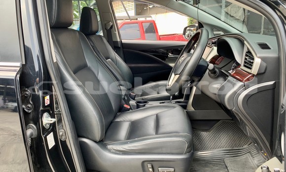 ซื้อ รถมือสอง Toyota Innova สีดำ รถยนต์ ใน %{เมือง} ใน กรุงเทพมหานคร ซื้อ รถมือสอง Toyota Innova สีดำ รถยนต์ ใน %{เมือง} ใน กรุงเทพมหานคร