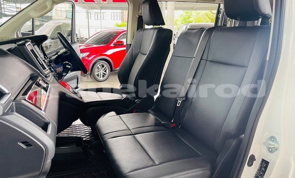 Buy Used Toyota Matrix White Car in Bangkok in Bangkok Buy Used Toyota Matrix White Car in Bangkok in Bangkok