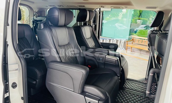 Buy Used Toyota Matrix White Car in Bangkok in Bangkok Buy Used Toyota Matrix White Car in Bangkok in Bangkok