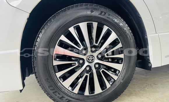 Buy Used Toyota Matrix White Car in Bangkok in Bangkok Buy Used Toyota Matrix White Car in Bangkok in Bangkok