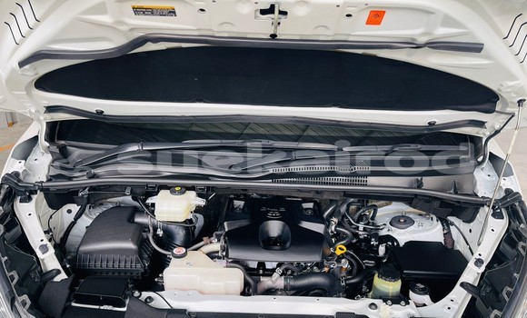 Buy Used Toyota Matrix White Car in Bangkok in Bangkok Buy Used Toyota Matrix White Car in Bangkok in Bangkok