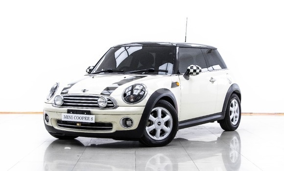 ซื้อ รถมือสอง Mini Cooper ขาว รถยนต์ ใน %{เมือง} ใน กรุงเทพมหานคร
