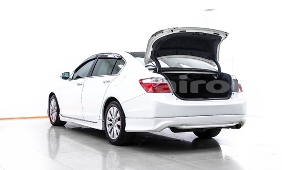 Buy Used Honda Accord White Car in Bangkok in Bangkok Buy Used Honda Accord White Car in Bangkok in Bangkok
