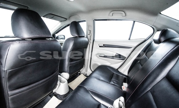 ซื้อ รถมือสอง Honda City อื่น ๆ รถยนต์ ใน %{เมือง} ใน กรุงเทพมหานคร ซื้อ รถมือสอง Honda City อื่น ๆ รถยนต์ ใน %{เมือง} ใน กรุงเทพมหานคร