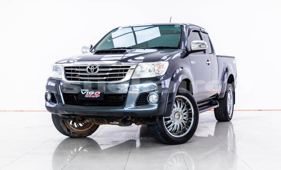 ซื้อ รถมือสอง Toyota Hiluxe VIGO สีดำ รถยนต์ ใน %{เมือง} ใน กรุงเทพมหานคร