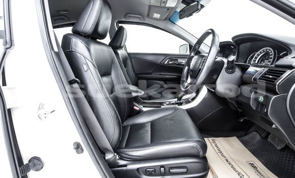 ซื้อ รถมือสอง Honda Accord ขาว รถยนต์ ใน %{เมือง} ใน กรุงเทพมหานคร ซื้อ รถมือสอง Honda Accord ขาว รถยนต์ ใน %{เมือง} ใน กรุงเทพมหานคร