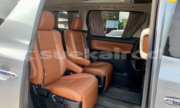 ซื้อ รถมือสอง Toyota Vellfire อื่น ๆ รถยนต์ ใน %{เมือง} ใน กรุงเทพมหานคร ซื้อ รถมือสอง Toyota Vellfire อื่น ๆ รถยนต์ ใน %{เมือง} ใน กรุงเทพมหานคร