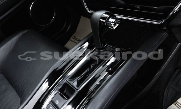 Buy Used Honda HR-V Red Car in Bangkok in Bangkok Buy Used Honda HR-V Red Car in Bangkok in Bangkok