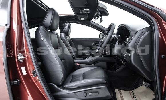 Buy Used Honda HR-V Red Car in Bangkok in Bangkok Buy Used Honda HR-V Red Car in Bangkok in Bangkok