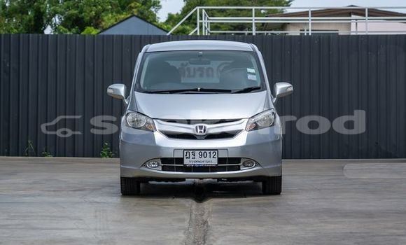 Buy Used Honda Freed Silver Car in Bangkok in Bangkok Buy Used Honda Freed Silver Car in Bangkok in Bangkok