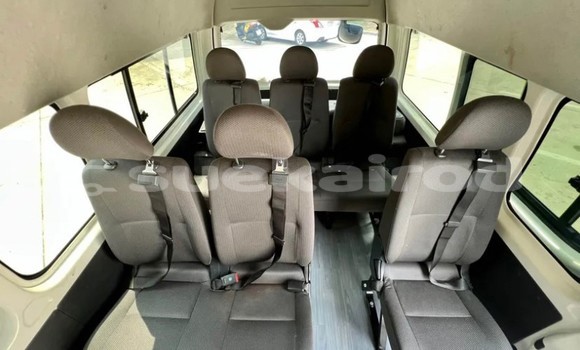 Buy Used Toyota Commuter White Car in Bangkok in Bangkok Buy Used Toyota Commuter White Car in Bangkok in Bangkok