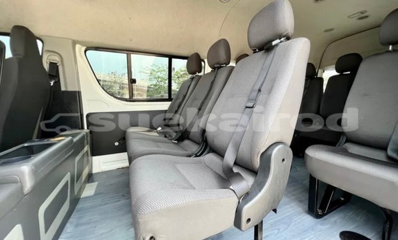 Buy Used Toyota Commuter White Car in Bangkok in Bangkok Buy Used Toyota Commuter White Car in Bangkok in Bangkok