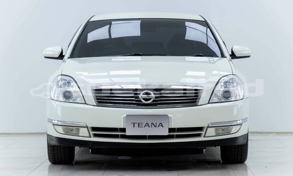 Buy Used Nissan Teana White Car in Bangkok in Bangkok Buy Used Nissan Teana White Car in Bangkok in Bangkok