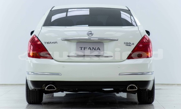 Buy Used Nissan Teana White Car in Bangkok in Bangkok Buy Used Nissan Teana White Car in Bangkok in Bangkok