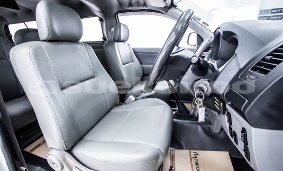 ซื้อ รถมือสอง Toyota Hiluxe VIGO ขาว รถยนต์ ใน %{เมือง} ใน กรุงเทพมหานคร ซื้อ รถมือสอง Toyota Hiluxe VIGO ขาว รถยนต์ ใน %{เมือง} ใน กรุงเทพมหานคร