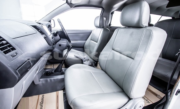 ซื้อ รถมือสอง Toyota Hiluxe VIGO ขาว รถยนต์ ใน %{เมือง} ใน กรุงเทพมหานคร ซื้อ รถมือสอง Toyota Hiluxe VIGO ขาว รถยนต์ ใน %{เมือง} ใน กรุงเทพมหานคร