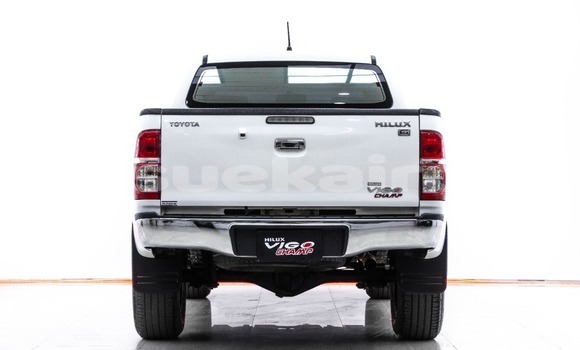 Buy Used Toyota Hiluxe VIGO White Car in Bangkok in Bangkok Buy Used Toyota Hiluxe VIGO White Car in Bangkok in Bangkok