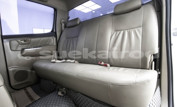 Buy Used Toyota Hiluxe VIGO White Car in Bangkok in Bangkok Buy Used Toyota Hiluxe VIGO White Car in Bangkok in Bangkok