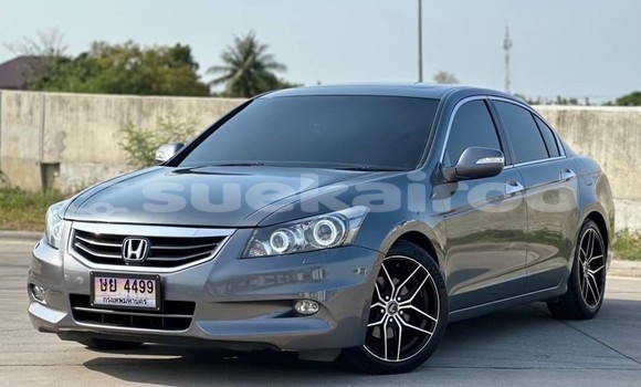 ซื้อ รถมือสอง Honda Accord อื่น ๆ รถยนต์ ใน %{เมือง} ใน กรุงเทพมหานคร