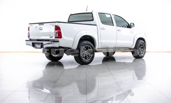 Buy Used Toyota Hiluxe VIGO White Car in Bangkok in Bangkok Buy Used Toyota Hiluxe VIGO White Car in Bangkok in Bangkok