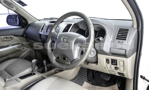 Buy Used Toyota Hiluxe VIGO White Car in Bangkok in Bangkok Buy Used Toyota Hiluxe VIGO White Car in Bangkok in Bangkok