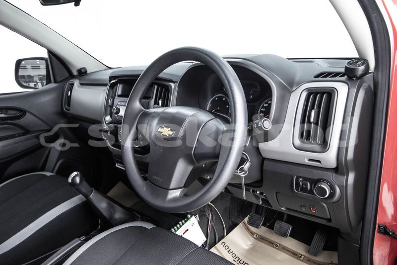 Big with watermark chevrolet colorado bangkok bangkok 60282