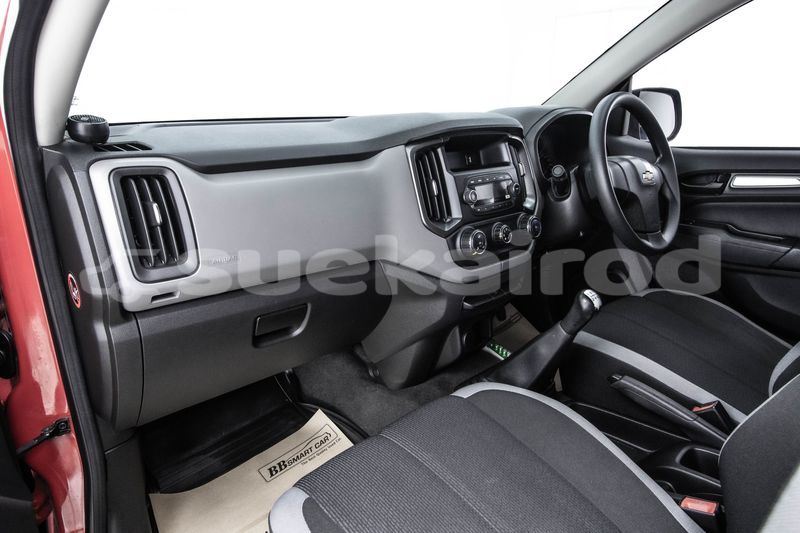 Big with watermark chevrolet colorado bangkok bangkok 60282