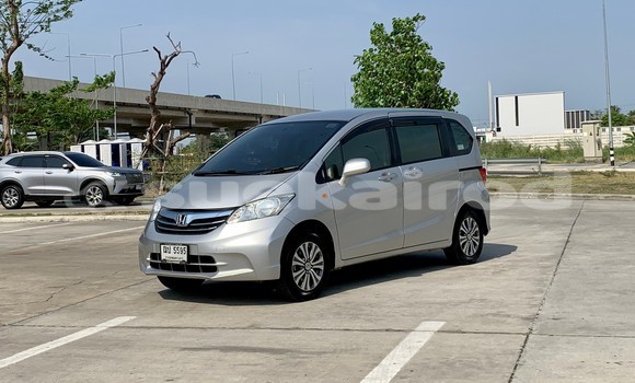 ซื้อ รถมือสอง Honda Jazz อื่น ๆ รถยนต์ ใน %{เมือง} ใน กรุงเทพมหานคร