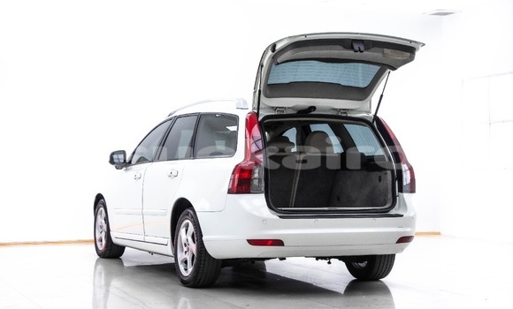 ซื้อ รถมือสอง Volvo V50 ขาว รถยนต์ ใน %{เมือง} ใน กรุงเทพมหานคร ซื้อ รถมือสอง Volvo V50 ขาว รถยนต์ ใน %{เมือง} ใน กรุงเทพมหานคร
