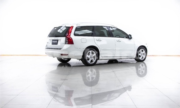 ซื้อ รถมือสอง Volvo V50 ขาว รถยนต์ ใน %{เมือง} ใน กรุงเทพมหานคร ซื้อ รถมือสอง Volvo V50 ขาว รถยนต์ ใน %{เมือง} ใน กรุงเทพมหานคร