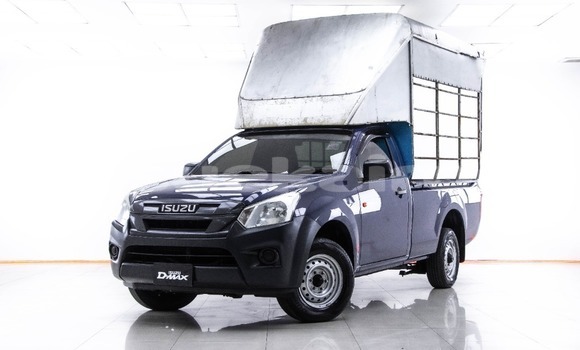Buy Used Isuzu D-Max Blue Car in Bangkok in Bangkok