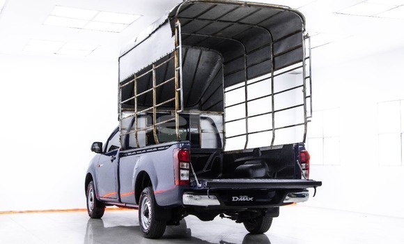 Buy Used Isuzu D-Max Blue Car in Bangkok in Bangkok Buy Used Isuzu D-Max Blue Car in Bangkok in Bangkok