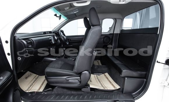 ซื้อ รถมือสอง Toyota Hiluxe Revo ขาว รถยนต์ ใน %{เมือง} ใน กรุงเทพมหานคร ซื้อ รถมือสอง Toyota Hiluxe Revo ขาว รถยนต์ ใน %{เมือง} ใน กรุงเทพมหานคร