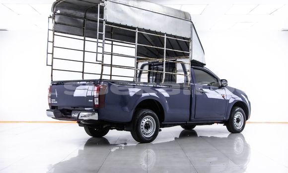 ซื้อ รถมือสอง Isuzu D-Max สีน้ำเงิน รถยนต์ ใน %{เมือง} ใน กรุงเทพมหานคร ซื้อ รถมือสอง Isuzu D-Max สีน้ำเงิน รถยนต์ ใน %{เมือง} ใน กรุงเทพมหานคร