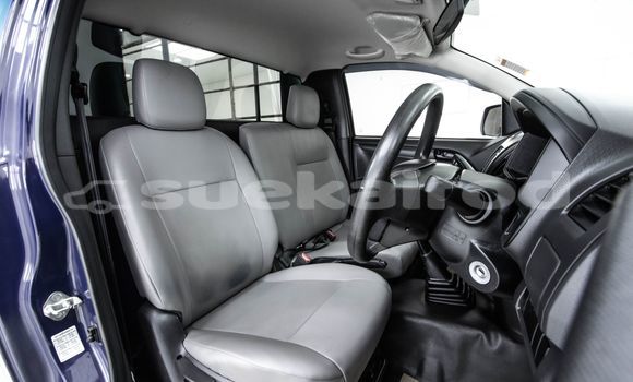 ซื้อ รถมือสอง Isuzu D-Max สีน้ำเงิน รถยนต์ ใน %{เมือง} ใน กรุงเทพมหานคร ซื้อ รถมือสอง Isuzu D-Max สีน้ำเงิน รถยนต์ ใน %{เมือง} ใน กรุงเทพมหานคร