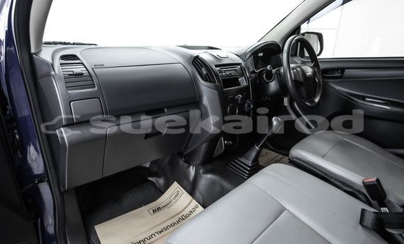 ซื้อ รถมือสอง Isuzu D-Max สีน้ำเงิน รถยนต์ ใน %{เมือง} ใน กรุงเทพมหานคร ซื้อ รถมือสอง Isuzu D-Max สีน้ำเงิน รถยนต์ ใน %{เมือง} ใน กรุงเทพมหานคร